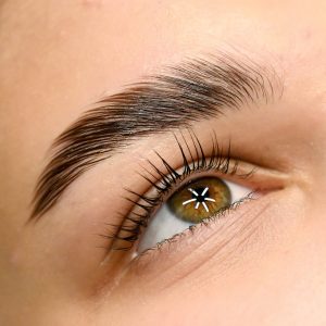 Едукација за Lash and Brow lamination